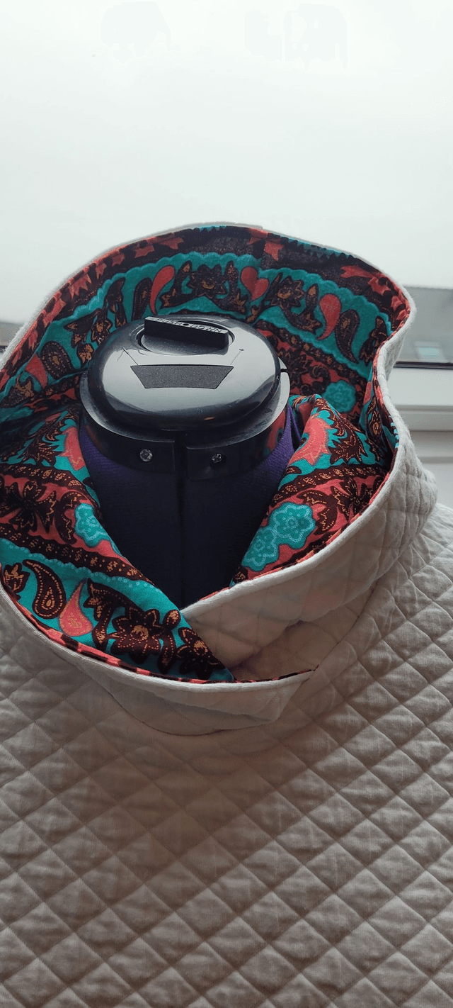 Sweat à capuche avec insert wax